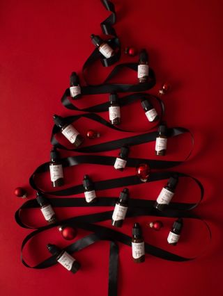 S blížícími se vánočními svátky! ✨ Přejeme vám, aby tyto dny naplnily váš domov teplem, klidem a světlem a vaše srdce...